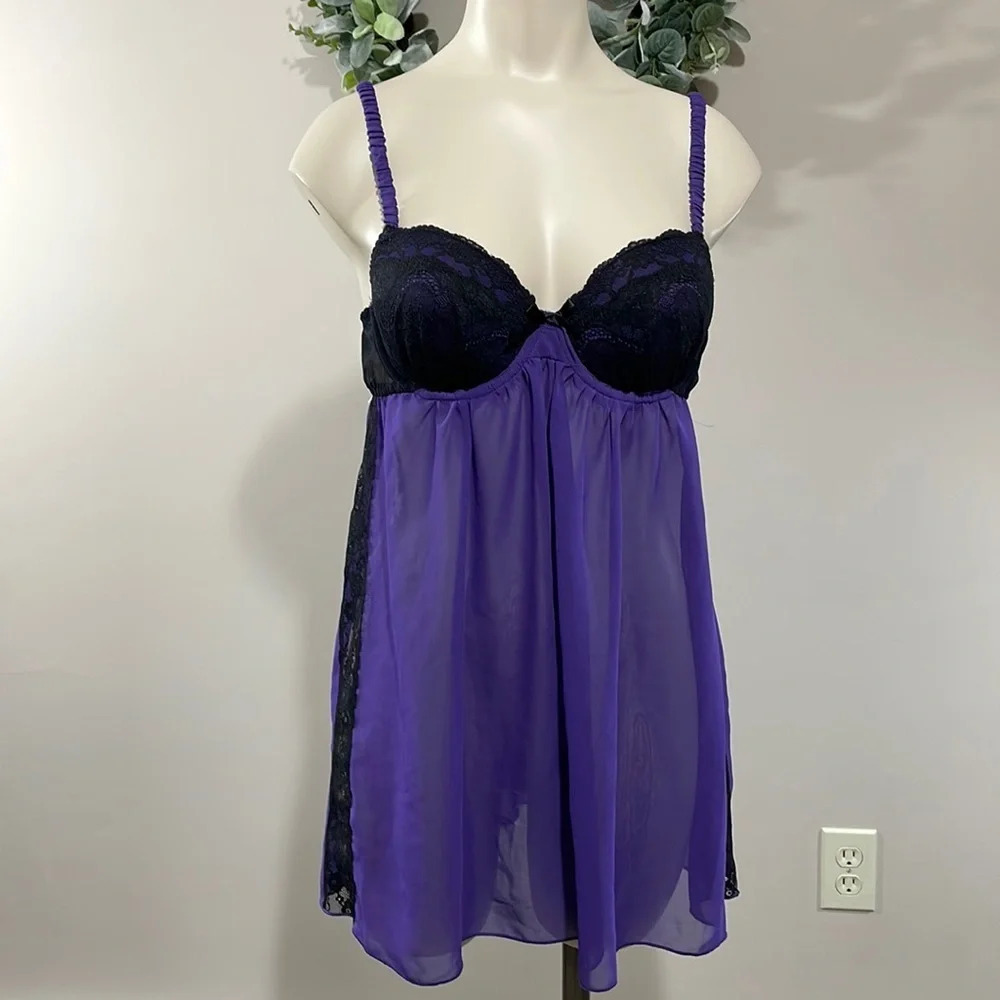 NWOT Ambrielle Lace Babydoll Negligee Nightgown Black Purple Adjustable Straps M